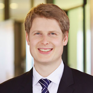 Dr. Wolf-Christian Gerstner Dr. Wolf-Christian Gerstner